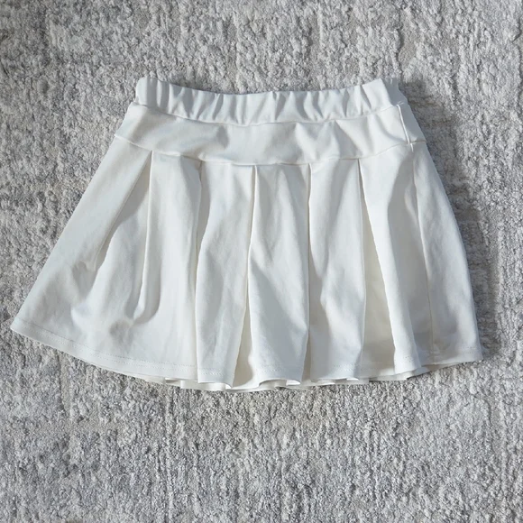 Shein White Tennis Skirt Size Medium - Picture 1 of 8